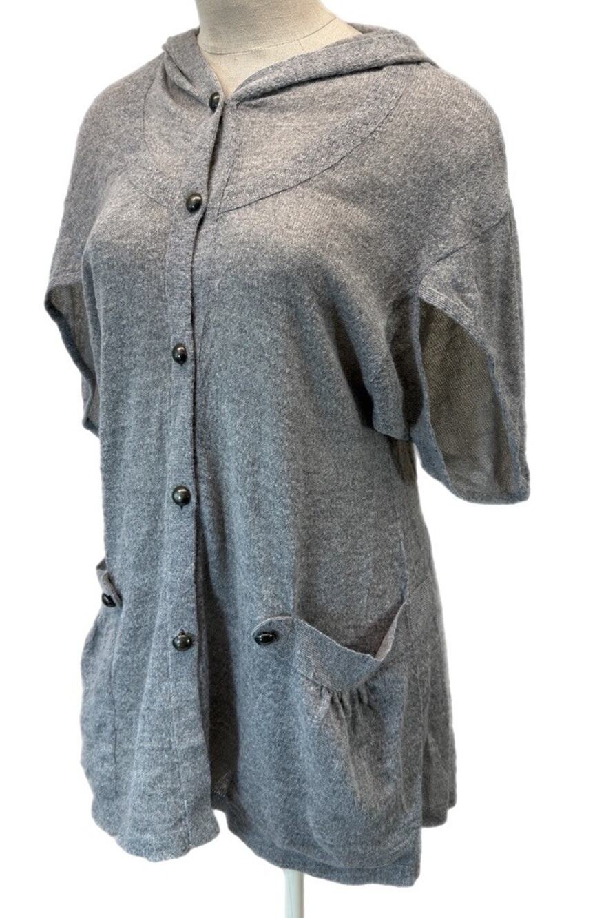 ANNA SUI Gray Hooded Cardigan Sweater Short Sleeve Button Front Pockets Women XL